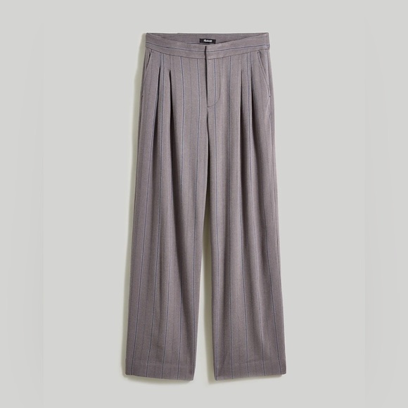 NEW / The Harlow Low-Slung Wide-Leg Pant in Pinstripe / B003 - Picture 2 of 9